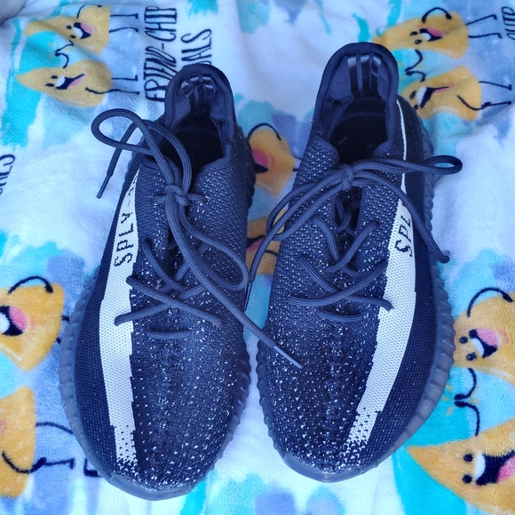 Adidas Yeezy Boost SPLY 350 2.0 Black and White Athletic Shoes - Picture 1 of 7